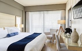 Seaview Cityscape Hotel